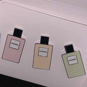 Chanel Parfums Pins Set of 3